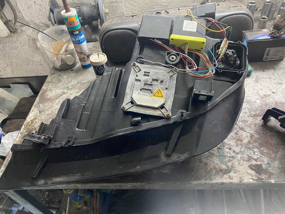 Предни Фарове BMW Е70 X5