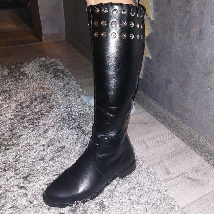 Cizme negre lungi + unu gratis