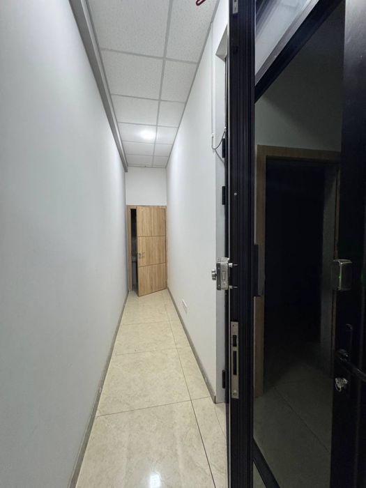 Срочно аренда офис + свой Балкон Сквер 2 этаж 24/7 Доступ
