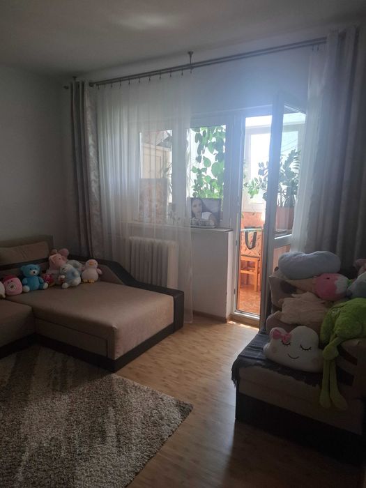 Apartament 2 camere, decomandat, zona Luica-Brancoveanu