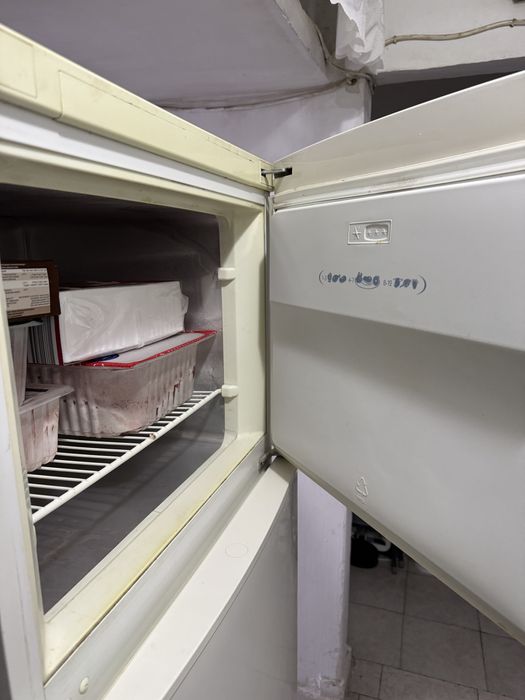 Frigider tip combina