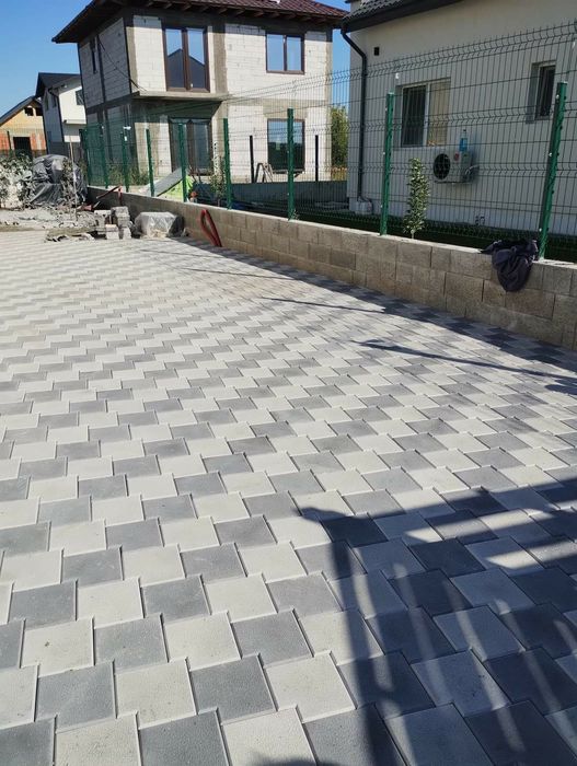 Extra preturi pentru pavaje si pavele model DubluT cu montaj