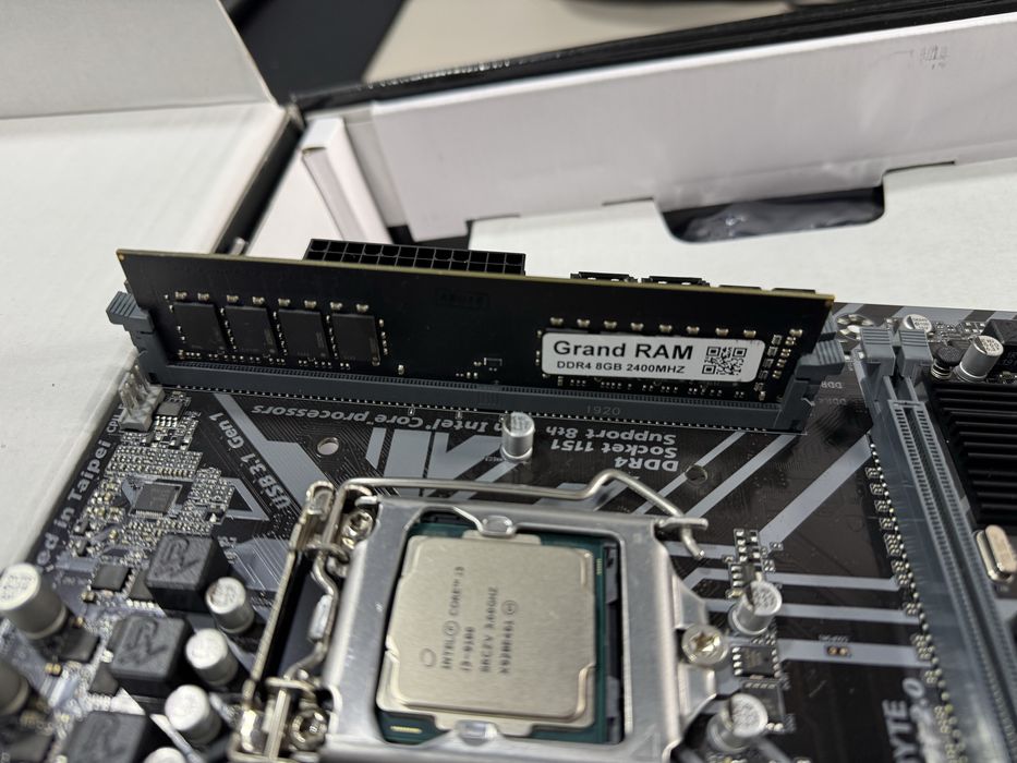 I3 9100, H310M h2, ОЗУ ДДР4 8гб 2400