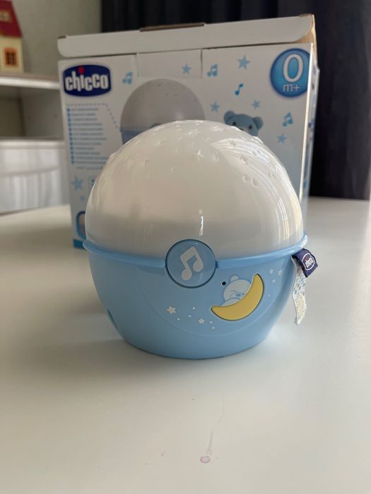 Музыкальный ночник-проектор Chicco NEXT2 STARS