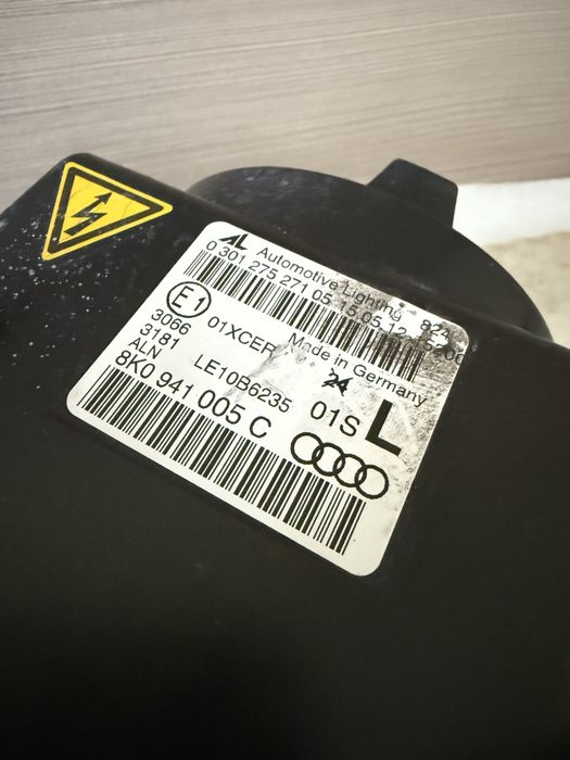 Фарове фар Audi A4 B8 Bi-Xenon Ауди А4 Б8