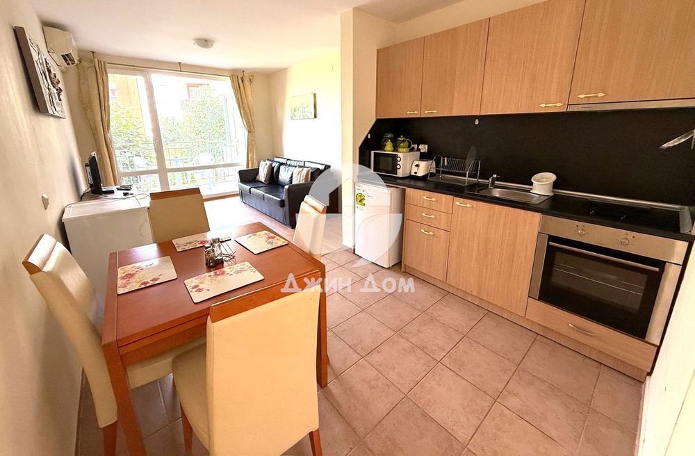 Продава се Тристаен апартамент в к.к. Слънчев бряг - 72 кв.м за 1249 €/кв.м - Снимка #2