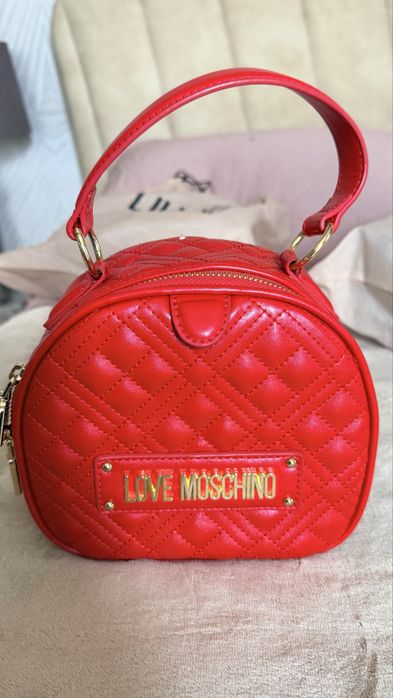 Чанта love moschino