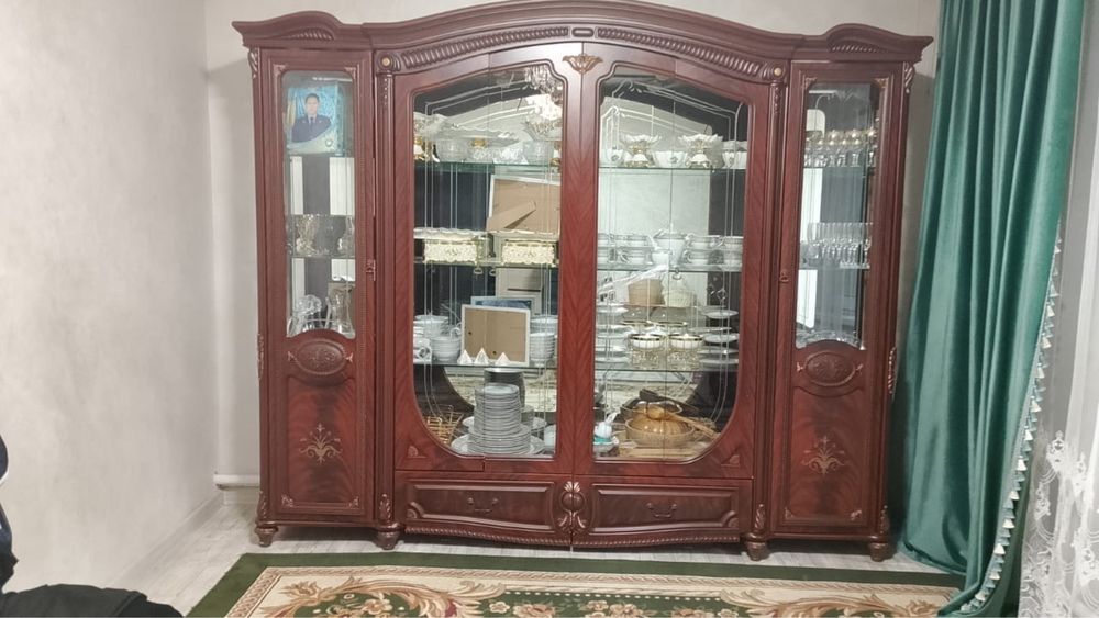 Продам шкаф стенку