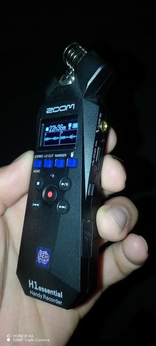 Zoom H1 essential