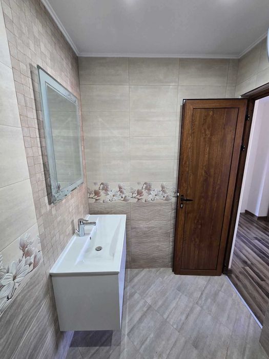 Продава се Къща в Обзор - 240 кв.м за 850 €/кв.м - Снимка #2