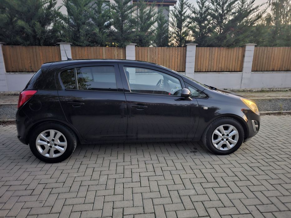 Opel corsa 1.4 16V benzina