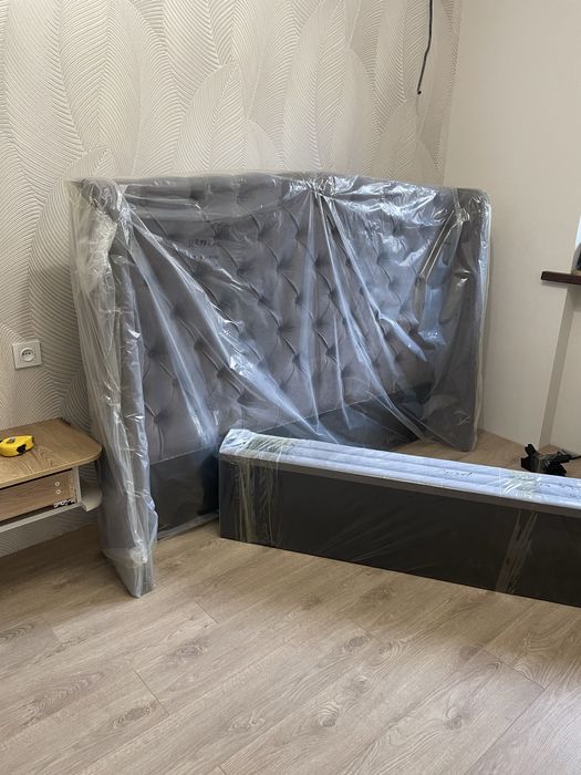 Продаю кровать 160/200