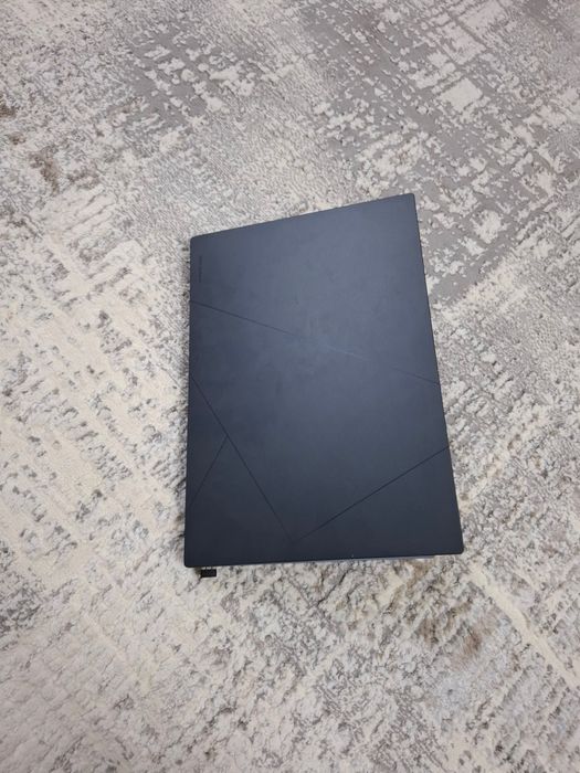 ASUS Zenbook 14x Oled