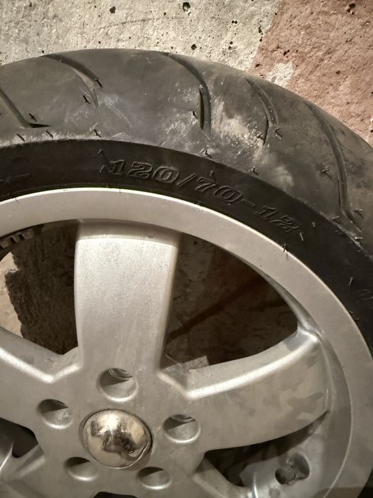 Гума за скутер dunlop