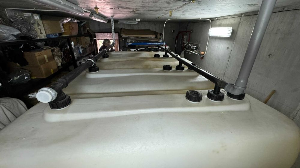 Резервоари за дизелово гориво - 8 куб.