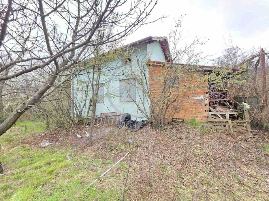 Реф. 2967 Къща / Тип Вила /  Двор