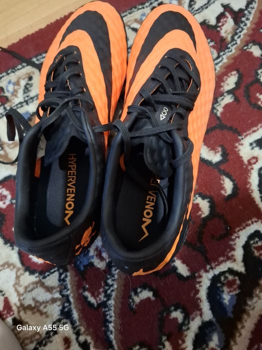 Бутсы Nike Nypervenom
