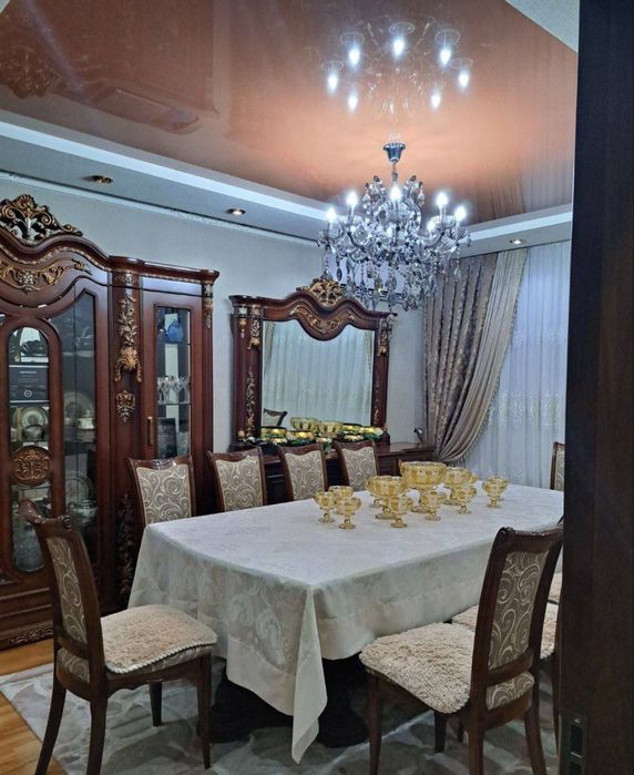 Olmazor tumani bankovskiy dom Sotiladi