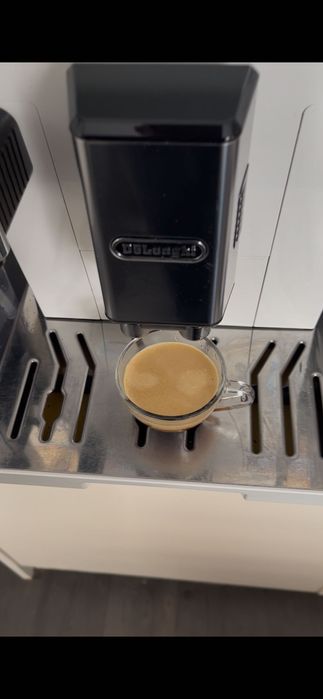 Кафемашина Delonghi Primadonna Class