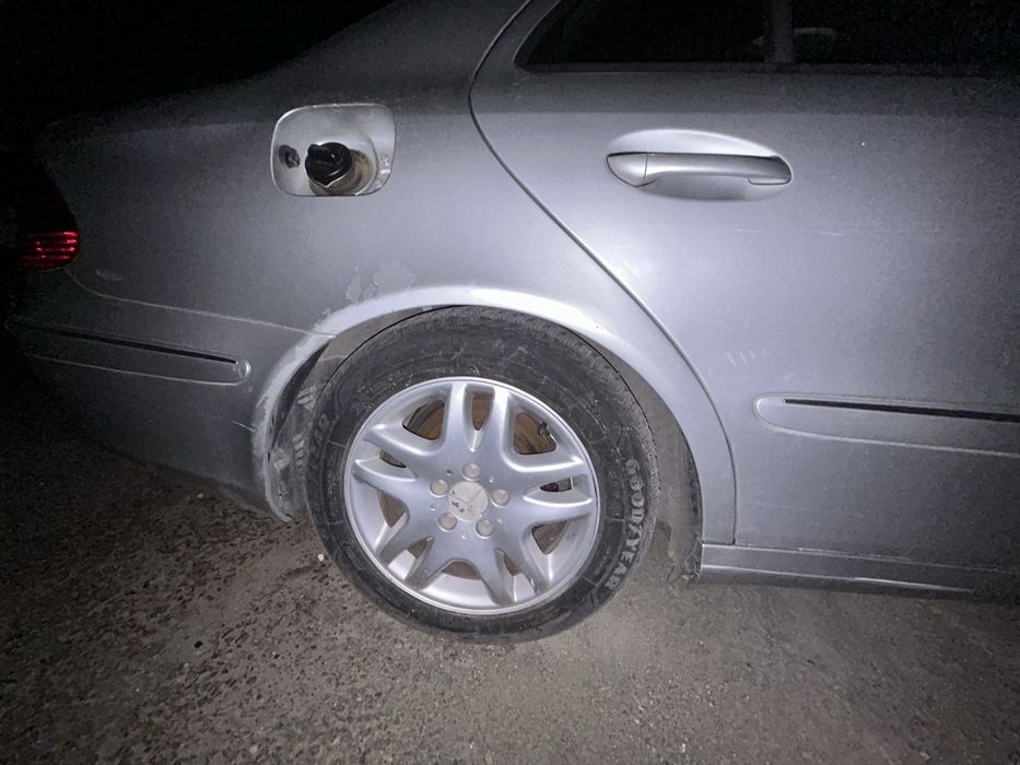 Mersedes w211, E220,om646