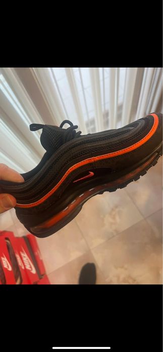 Nike AirMax97 черно-оранжеви