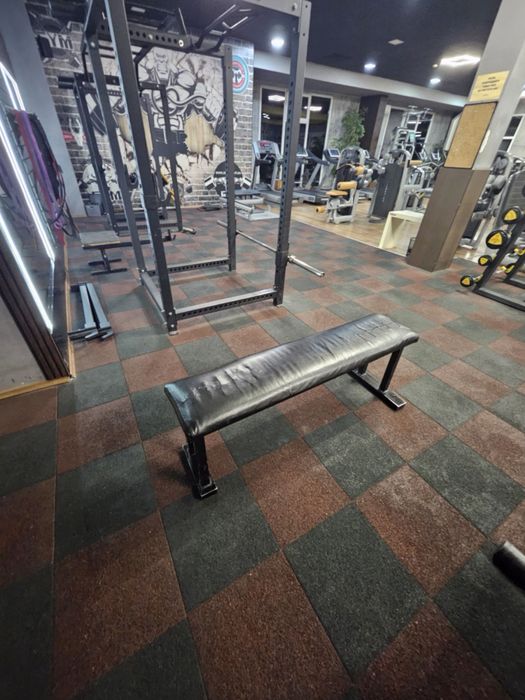 Регулируема пейка за фитнес, хоризонтална пейка