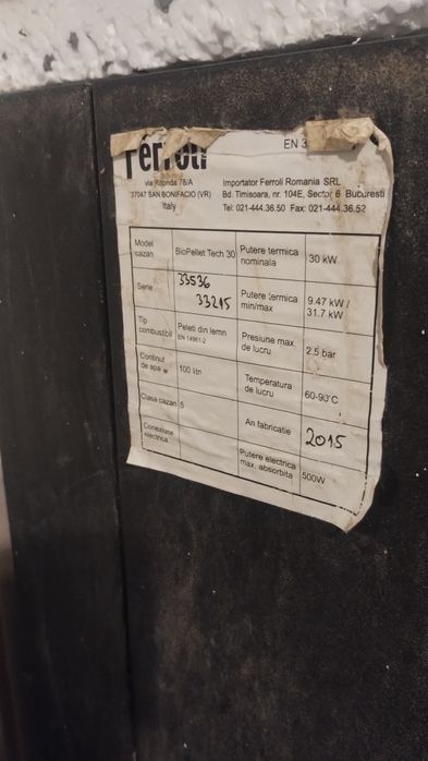 Vind centrală pe peleți