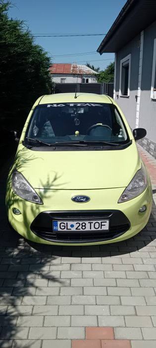 Ford ka benzina .