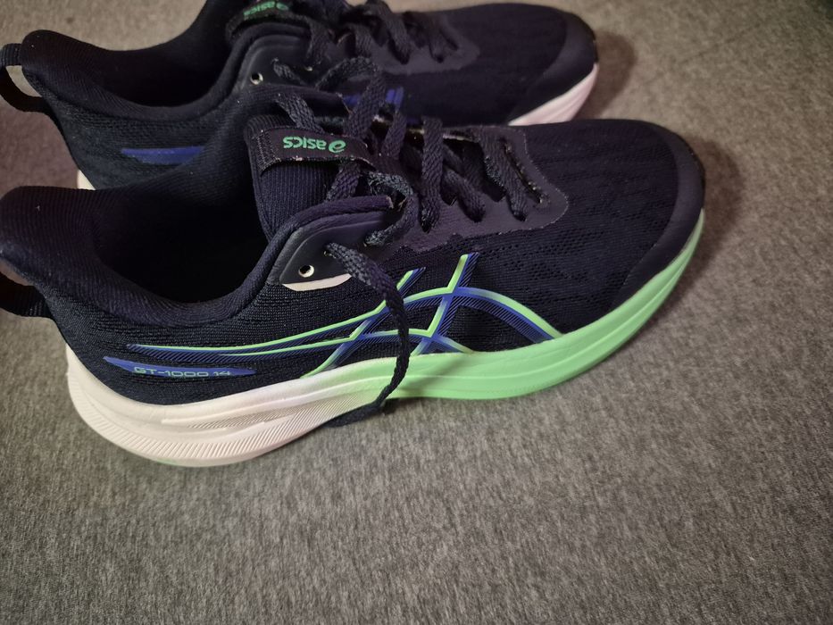Asics детски маратонки