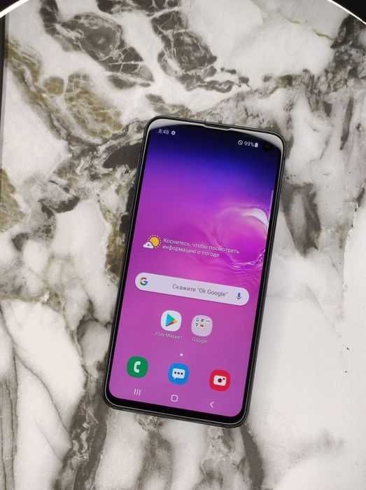 Samsung Galaxy S10e
