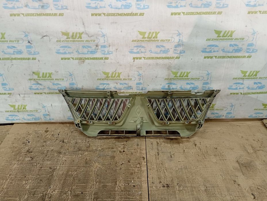 Grila bara fata mn182509 Mitsubishi Pajero Sport 1 (1996 - 2005)