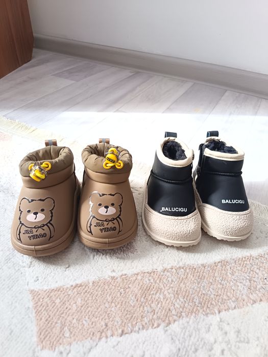 Продам детскую обувь