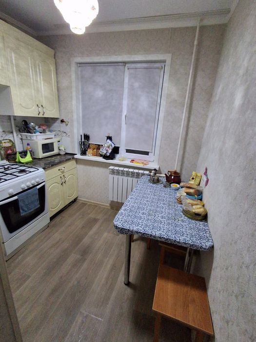 Продам 3 к.кв р-он 5 Мкр Нурдаулет