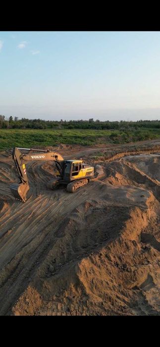 Услуги гусеничного эксковатора ковш или клещни
