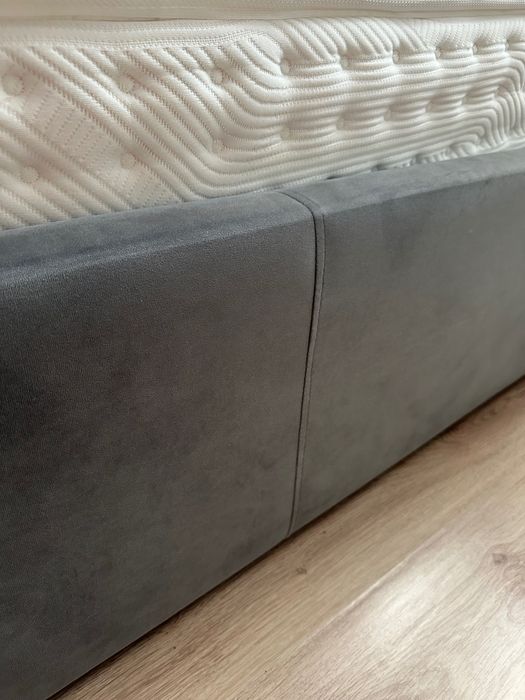 Кровать двуспальняя