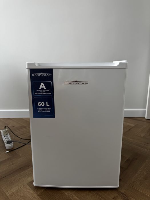 Мини-холодильник Snowcap