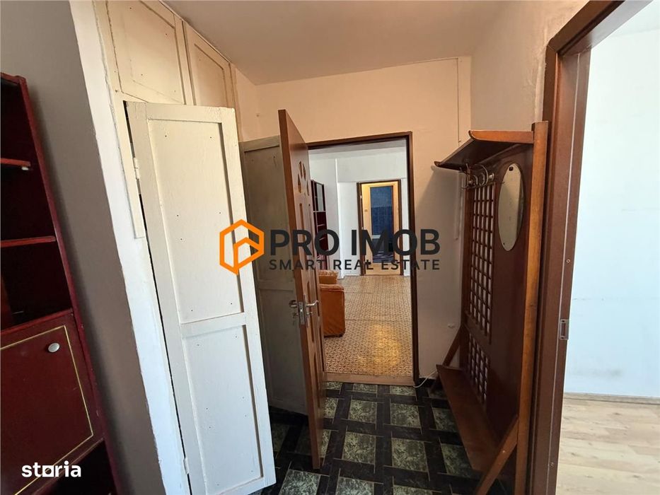 Apartament 3 camere cf 1 semidecomandat zona Unirii Sud