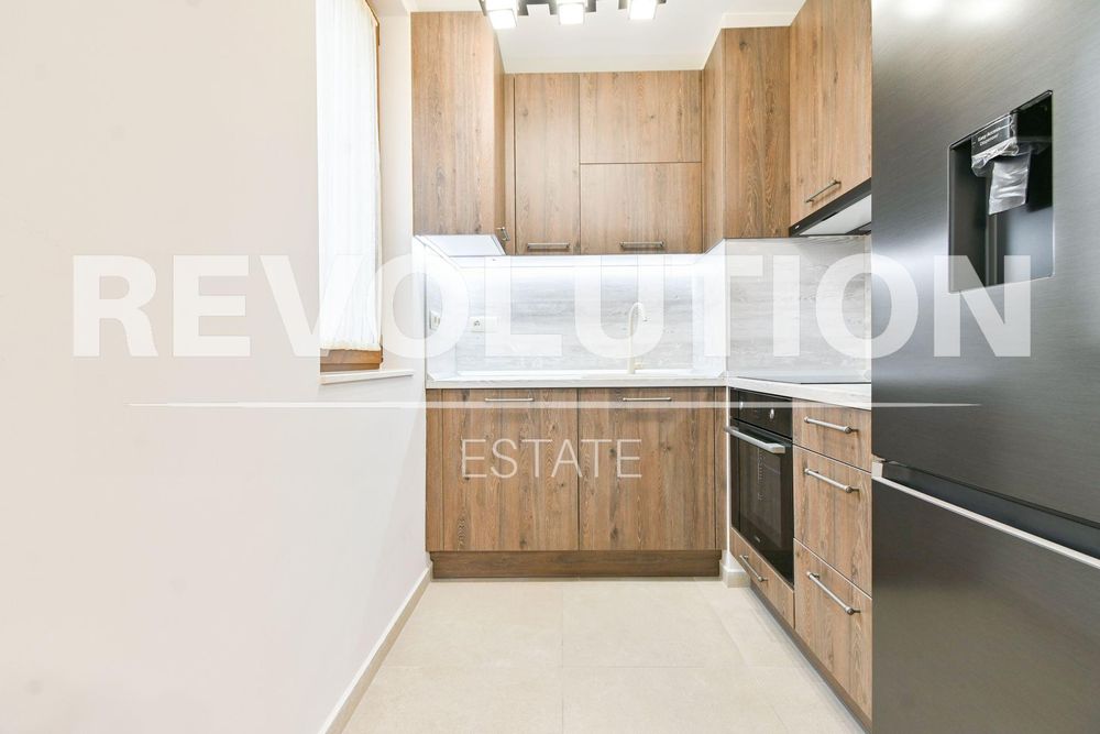 Продава се Тристаен апартамент в София, Дървеница - 125 кв.м за 1510 €/кв.м - Снимка #2