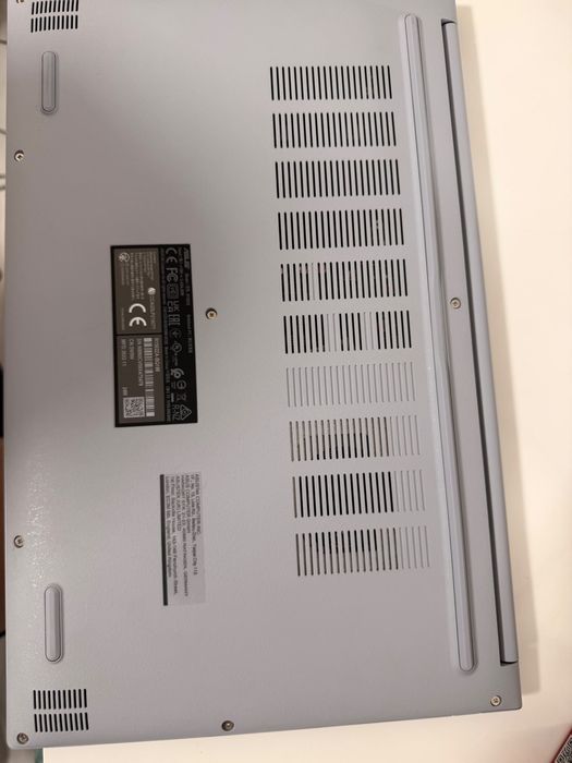 Asus vivobook 15 x1502za