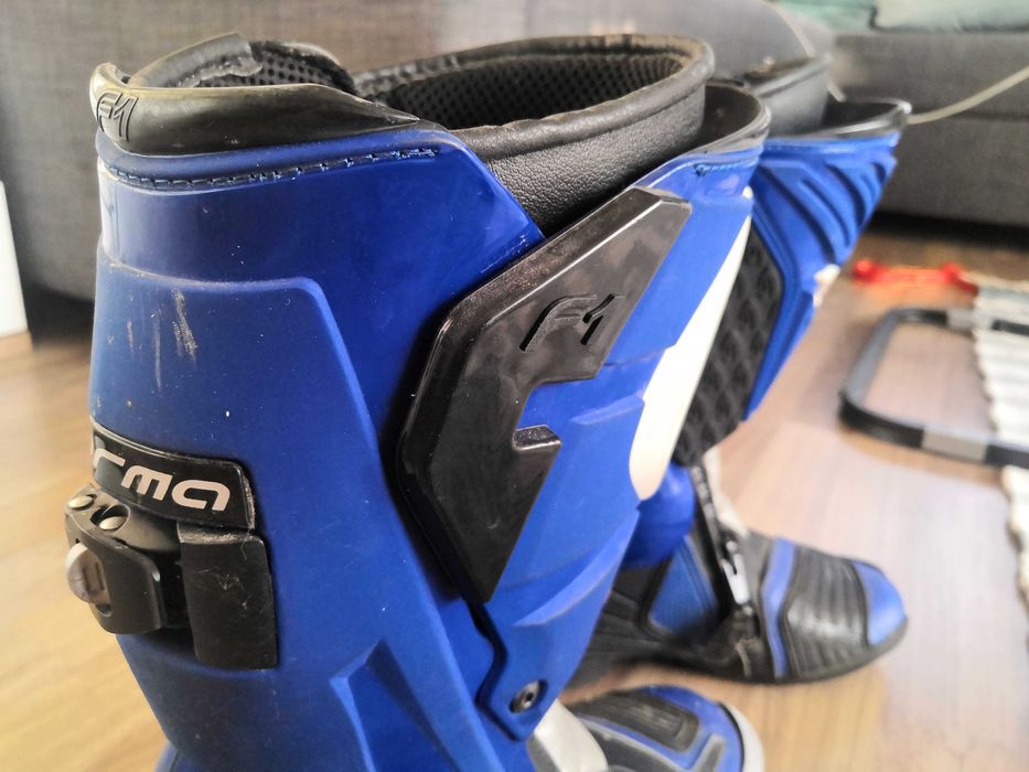 Forma мотоциклетни ботуши