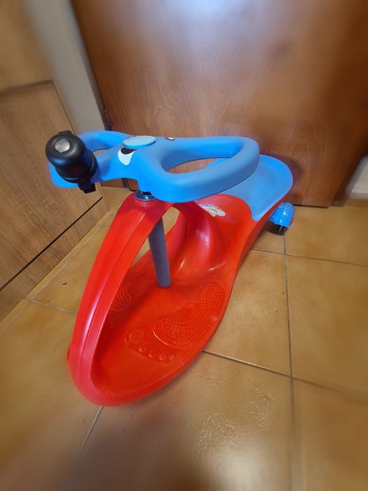 Детска количка WiggleCar