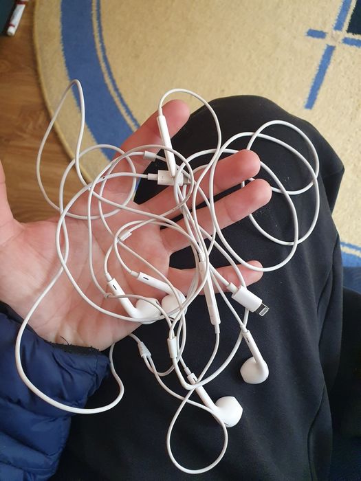 Casti de iphone originale