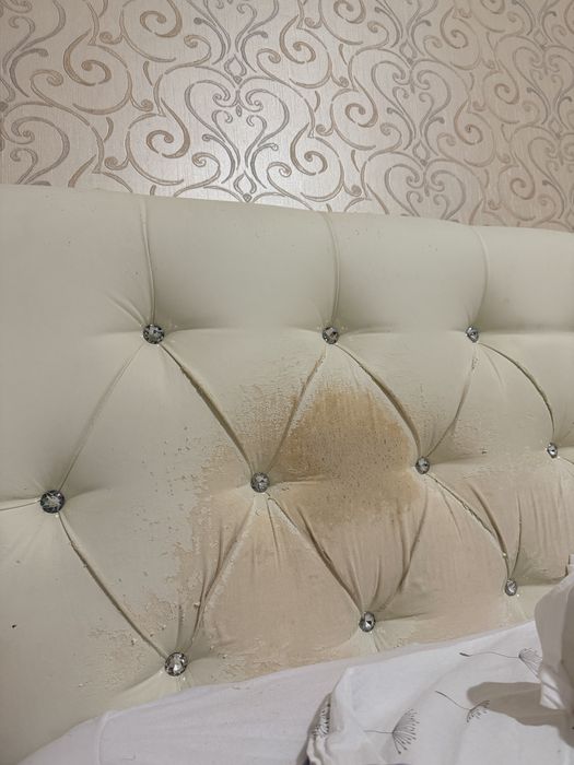 Продам кровать 1,6 ширина