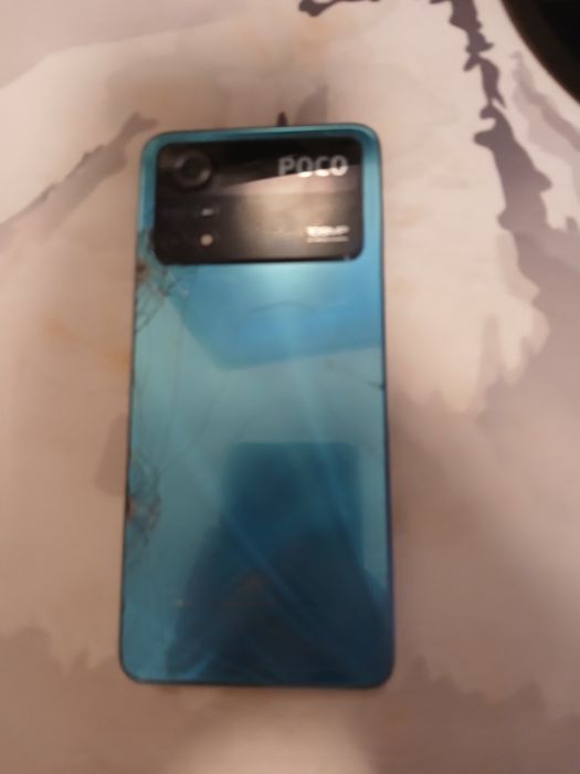 Продам Poco x4 pro 5g 8/256