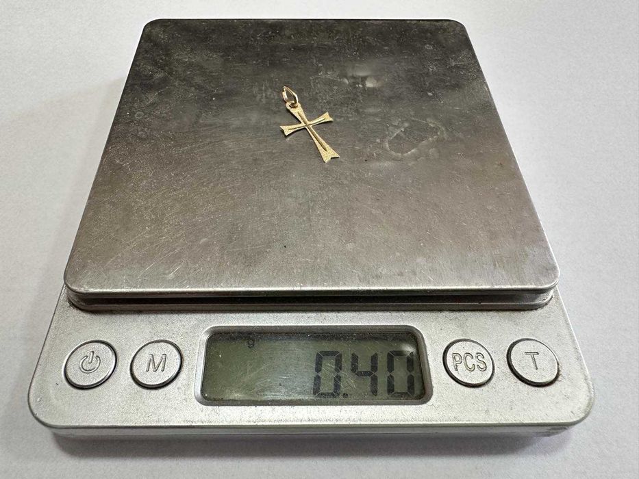 Златен кръст 14 карата – 0,40 г
