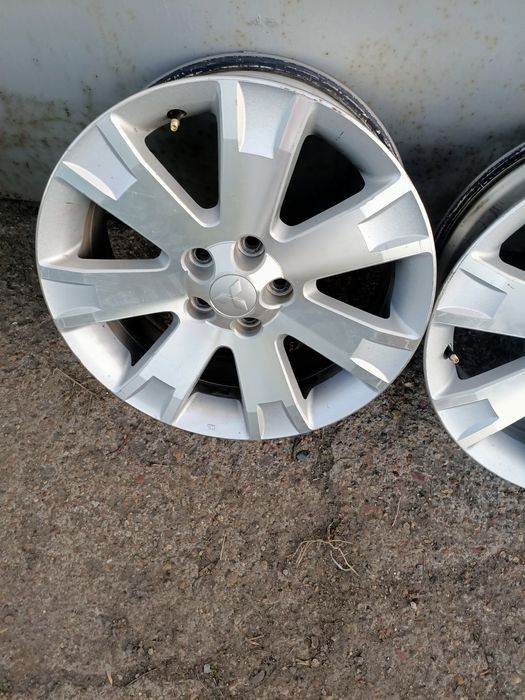 Продам диски размер r18