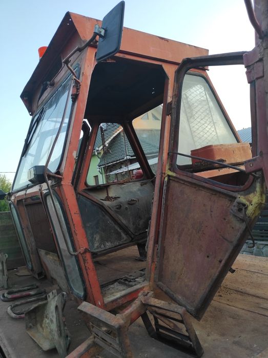 Cabină tractor  trapez u 650