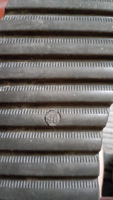 Женская обувь на липучке