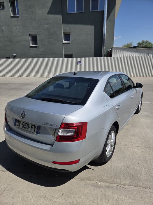 Vând Skoda Octavia 3 Full Extra