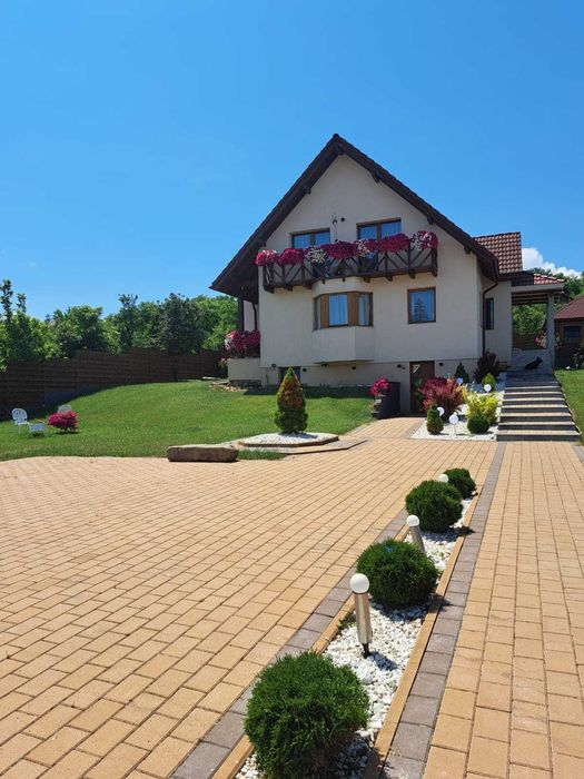 Vând Casă în Dej, zona Mulatău